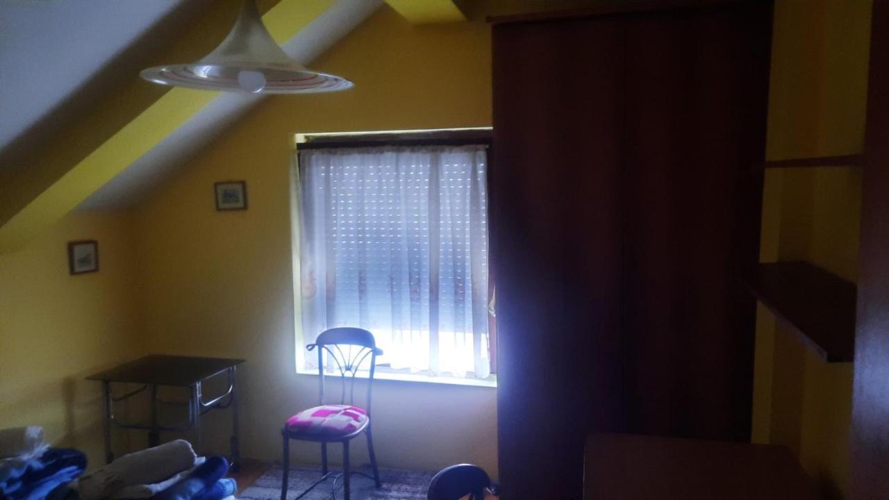 Stan Za Iznajmuvanje So Parking,Blisku Do Centar. クマノヴォ エクステリア 写真